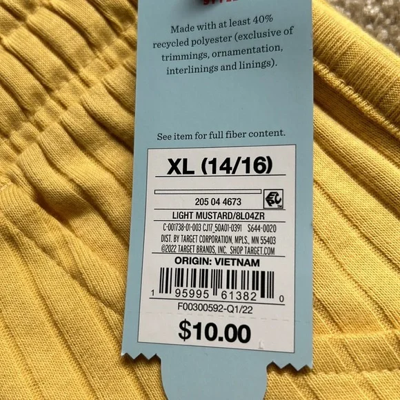 Car & Jack girl’s shorts - Picture 2 of 5